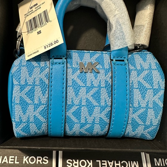 Michael Kors Micro Duffle Keychain (price for one) - Picture 6 of 8